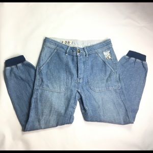 Free people Light Wash Ankle cuffed Denim Jean 💕